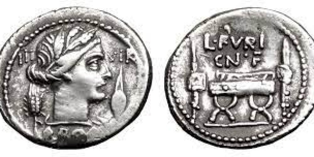 L Furius Sn f Brocchus Ar Denarius