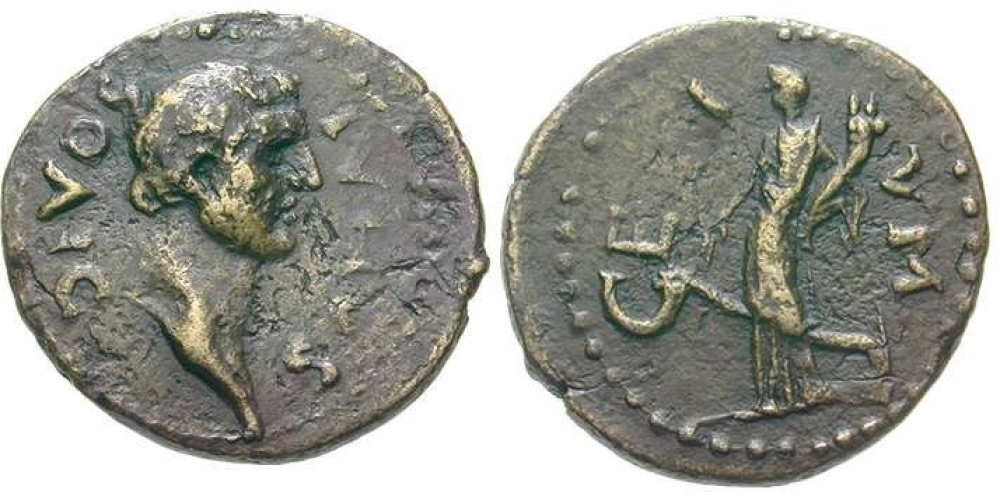 Divus Julius Caesar